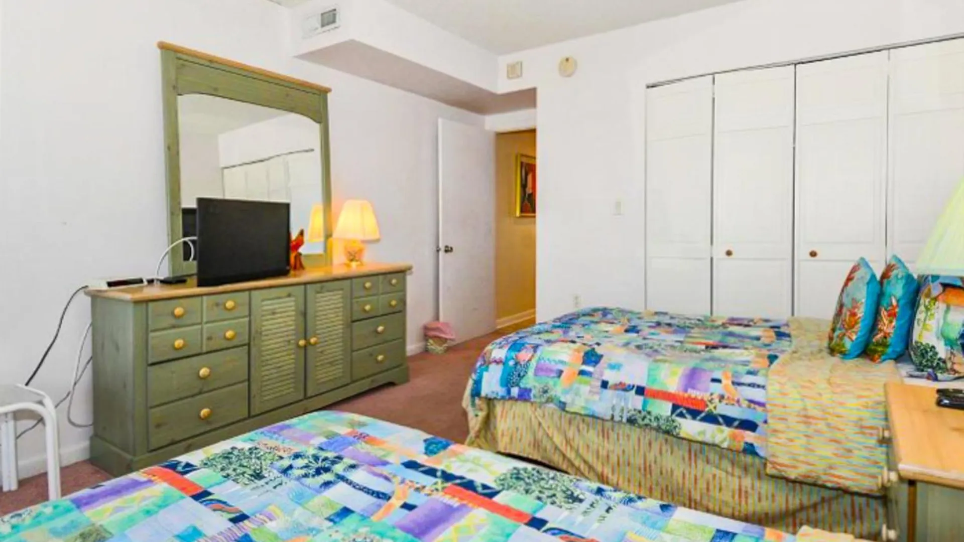 Golden Sands 402 Ocean City USA